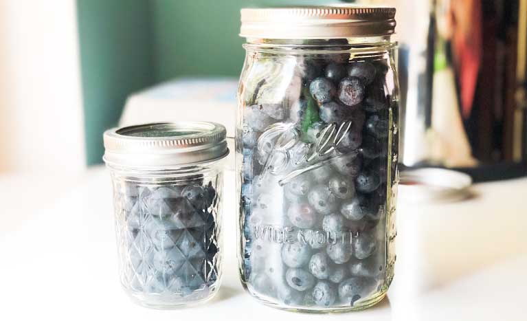 blueberries in mason jars