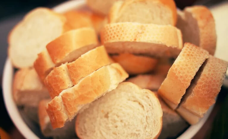 French bread in bowl