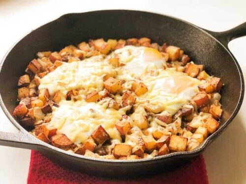 Cheesy Potato and Egg Breakfast Skillet - Chattavore